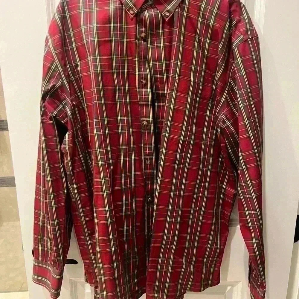 Cabela’s mens button down shirt